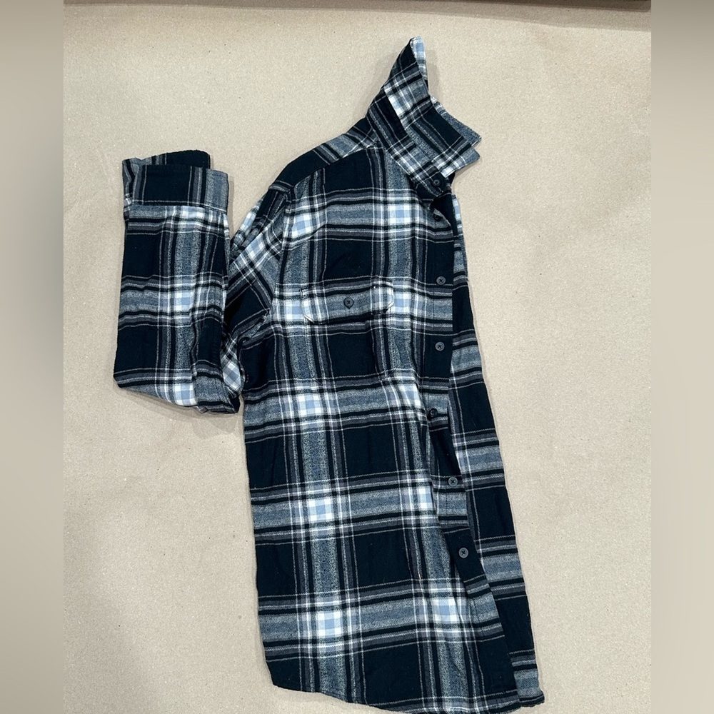 Goodfellow & Co Black and White Casual Button Down Shirt